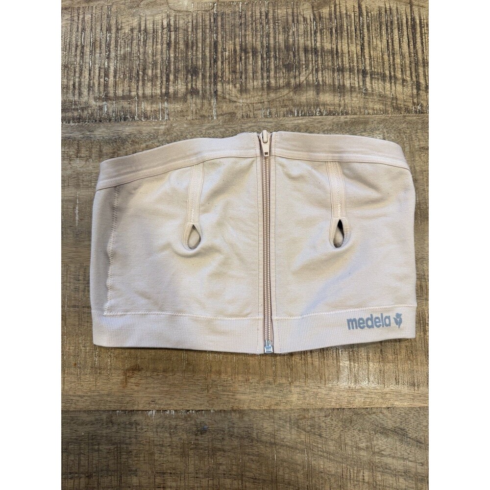 Medela Bra Medium Beige Womens Easy Expression Hands Free Pumping Bustier